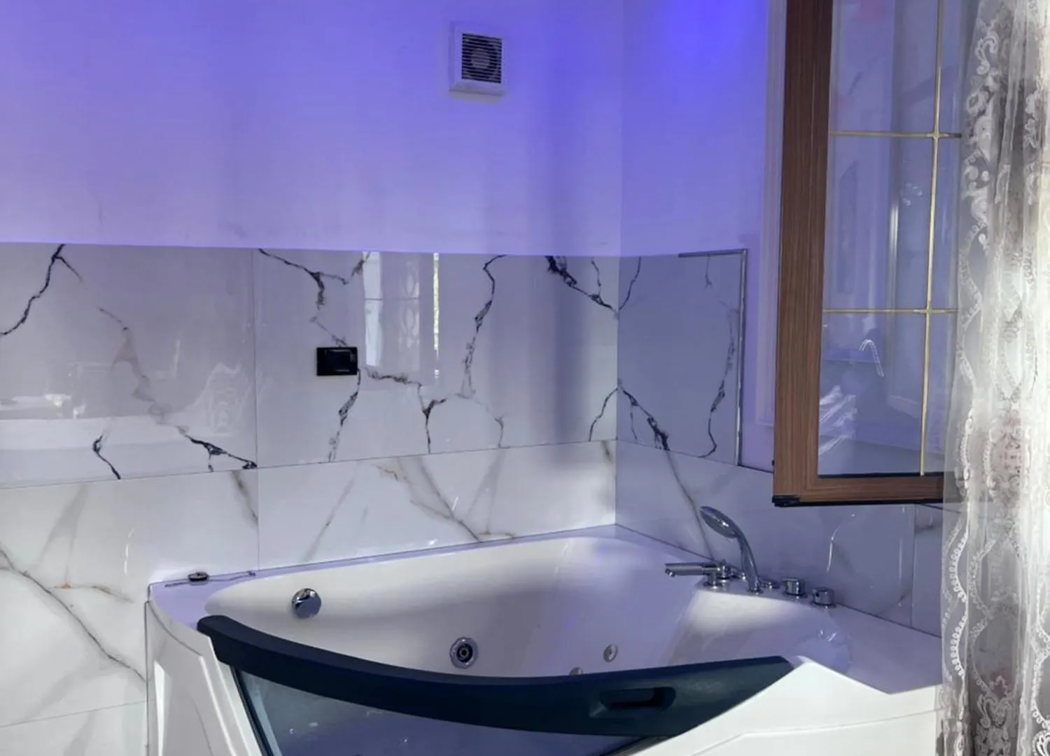 Luxury Room 007 Tirana