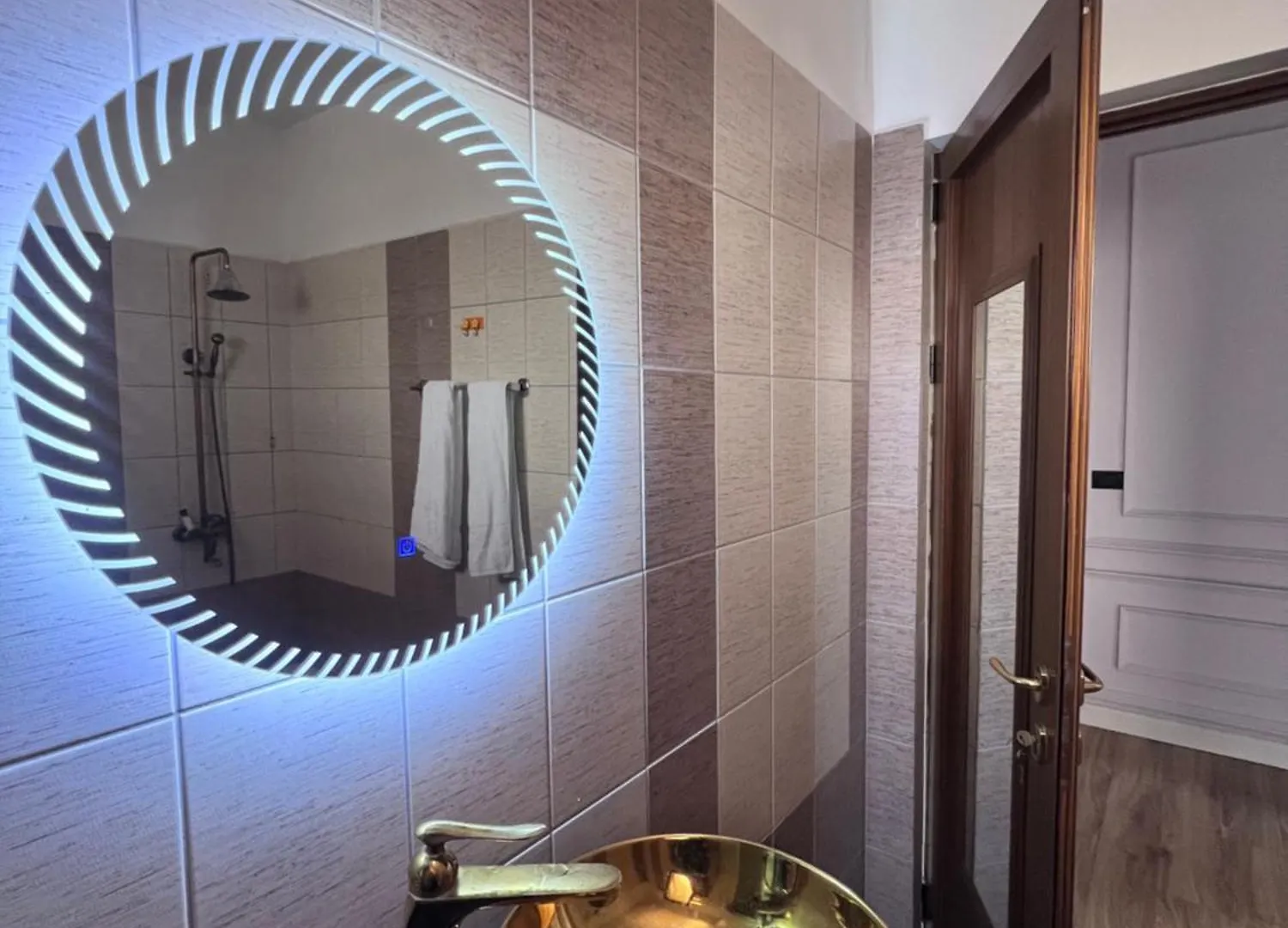 Auberge de jeunesse Luxury Room 007 Tirana